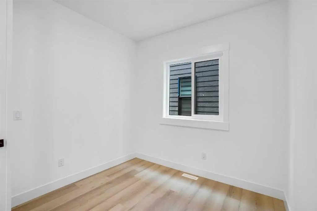 27 Heritage Close