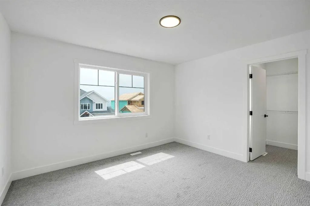 27 Heritage Close