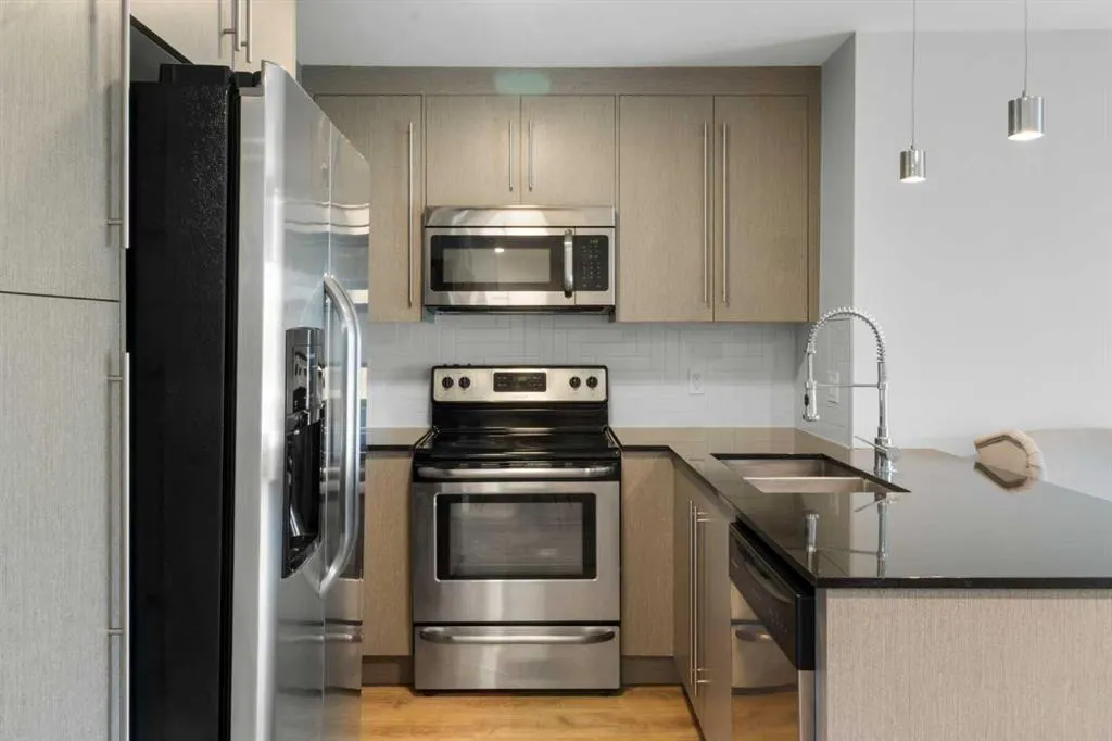 11 Mahogany Row SE, #1312