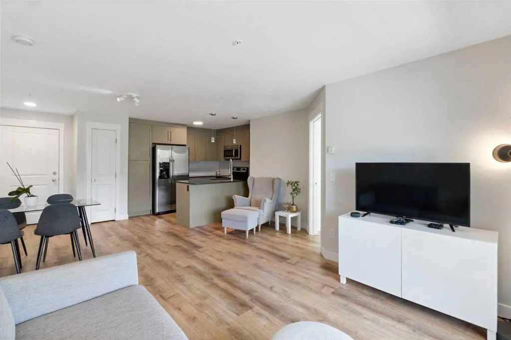 11 Mahogany Row SE, #1312