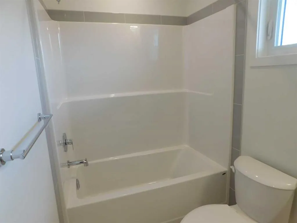 857 Belmont Drive SW, #233