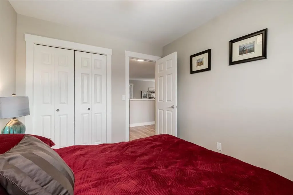 118 Bridlerange Place SW