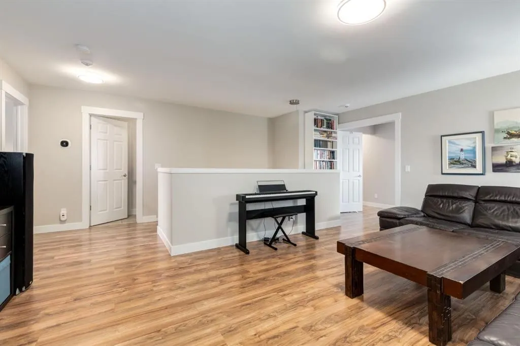 118 Bridlerange Place SW