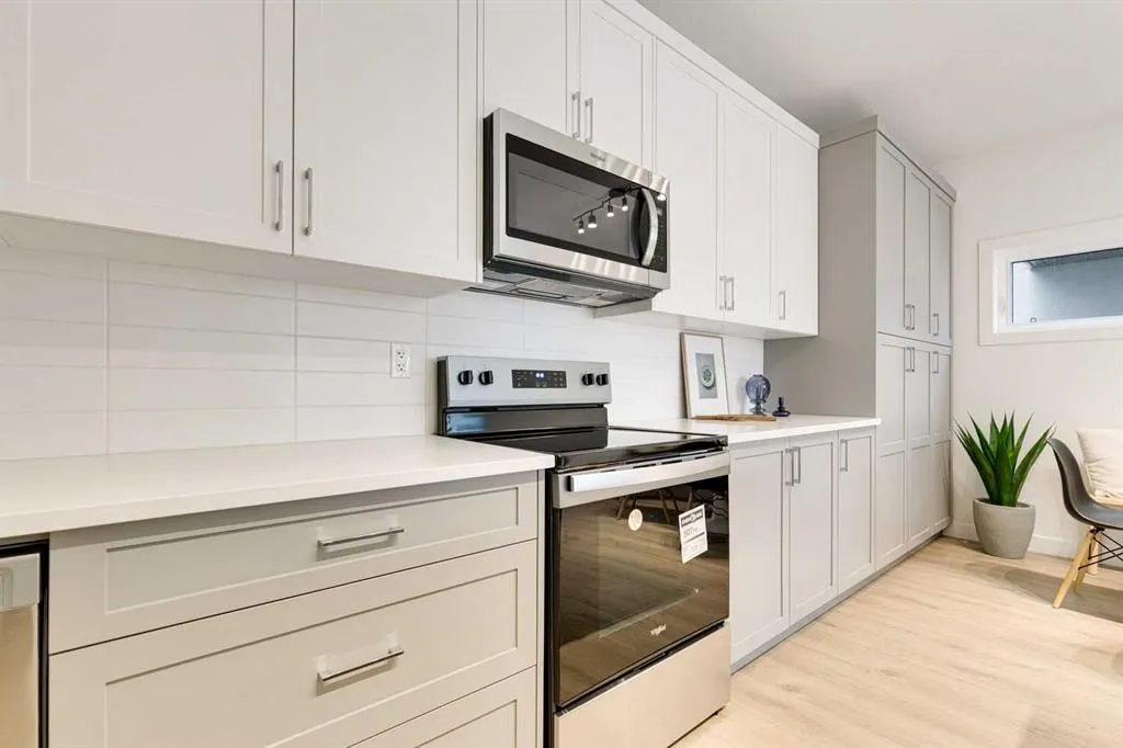 4534 17 Avenue NW, #2