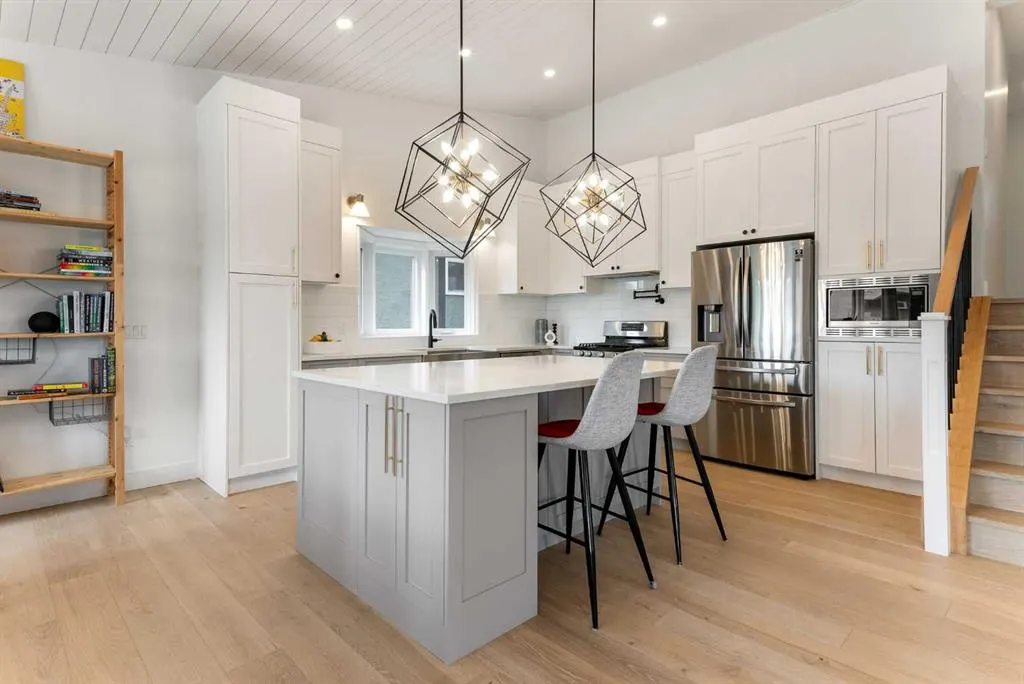 72 Edforth Crescent NW
