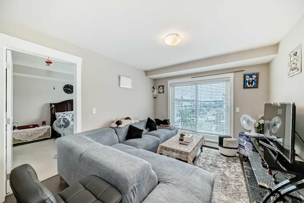 302 Skyview Ranch Drive NE, #5409