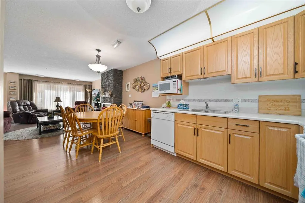 1182 Southview Drive SE, #216