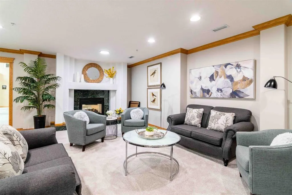 1182 Southview Drive SE, #216