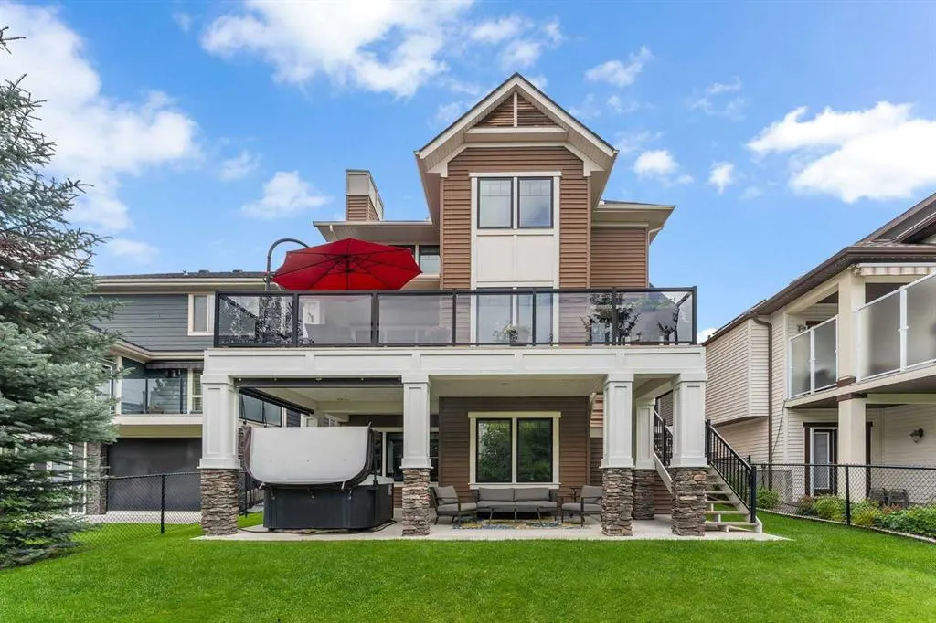 255 Coopers Hill SW