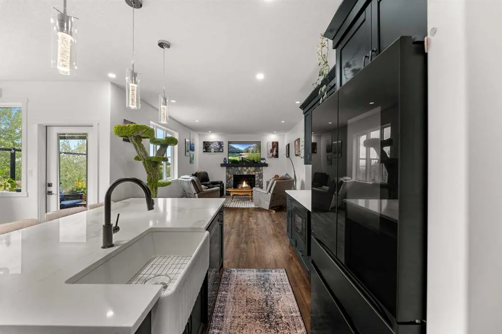 20 Poplar Ridge Close