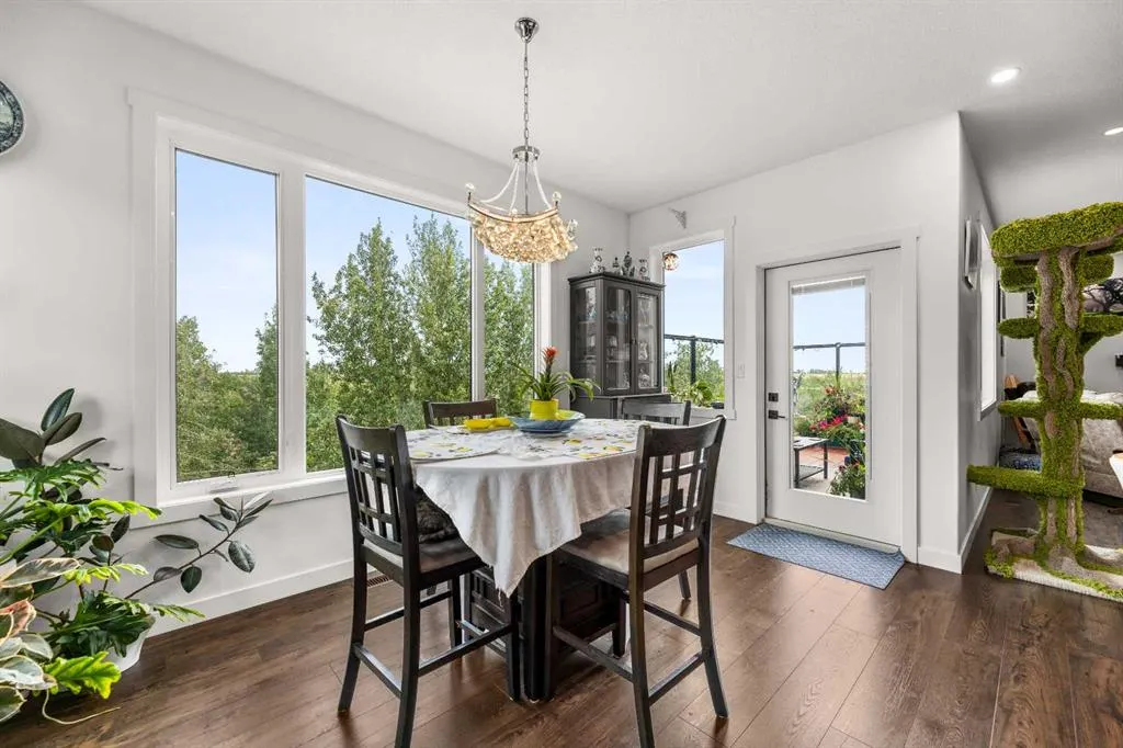 20 Poplar Ridge Close