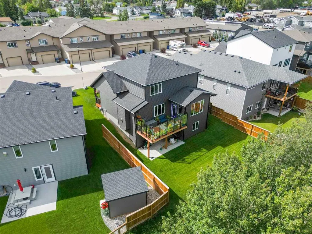 20 Poplar Ridge Close