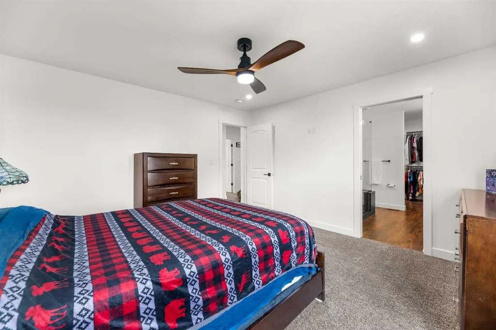 20 Poplar Ridge Close