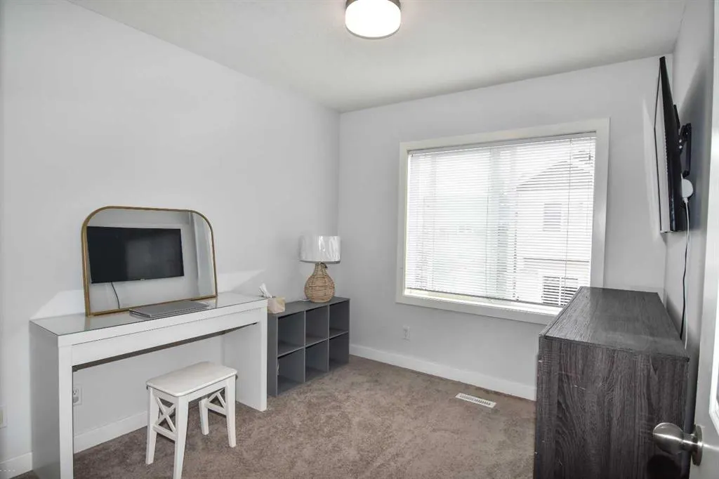 227 Silverado Common SW