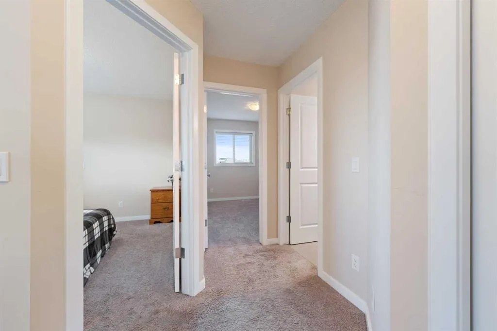 106 Panora Road NW