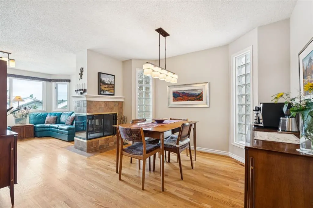 1809 28 Avenue SW