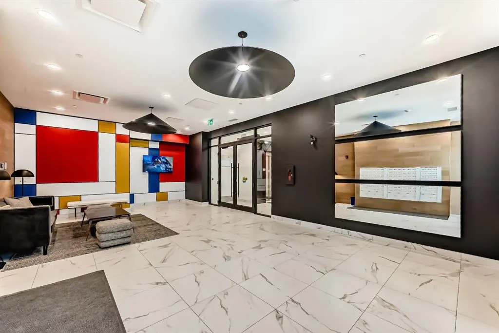 8370 Broadcast Avenue SW, #205