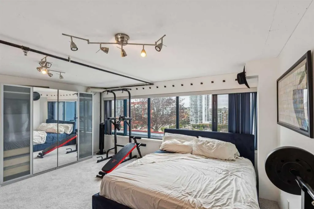 535 8 Avenue SE, #613