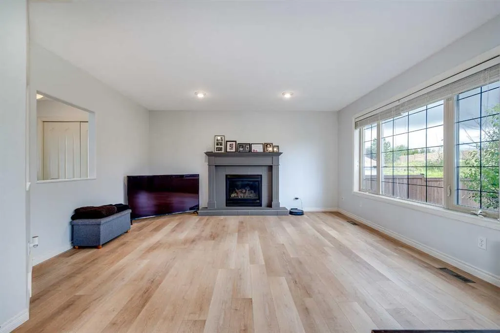 66 Jaspar Crescent