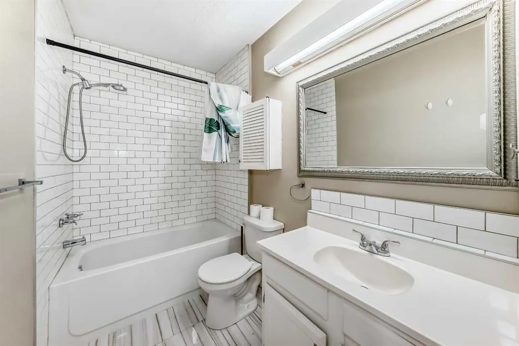 730 2 Avenue NW, ##301