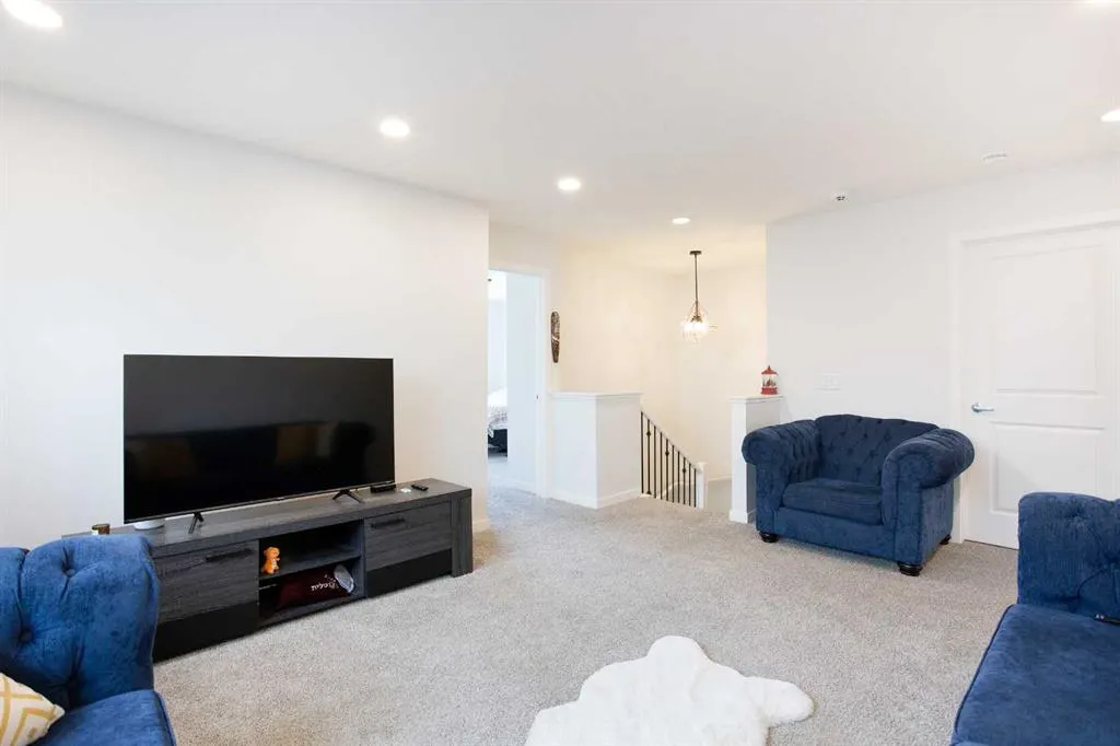 82 Magnolia Court SE