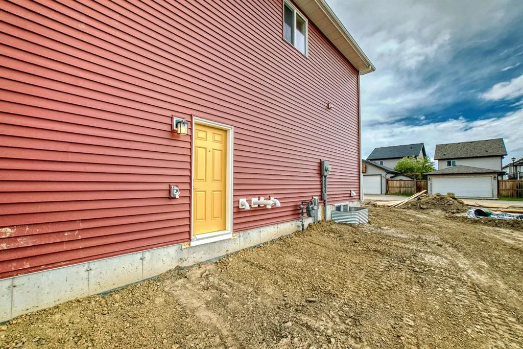612 Baywater Manor SW