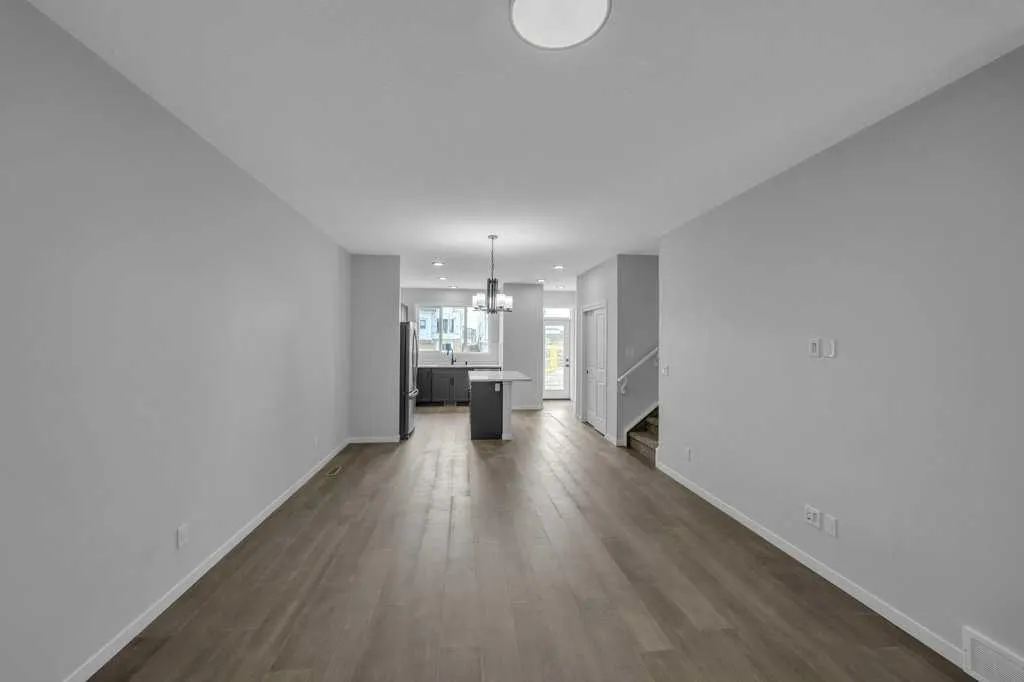 76 Homestead View NE