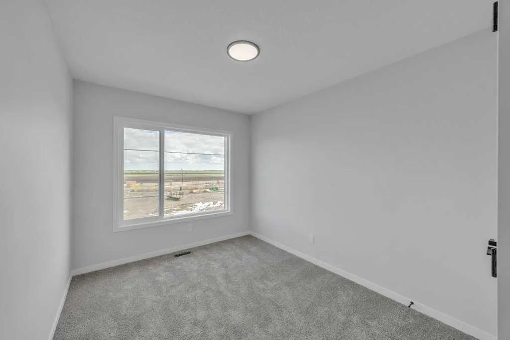 76 Homestead View NE