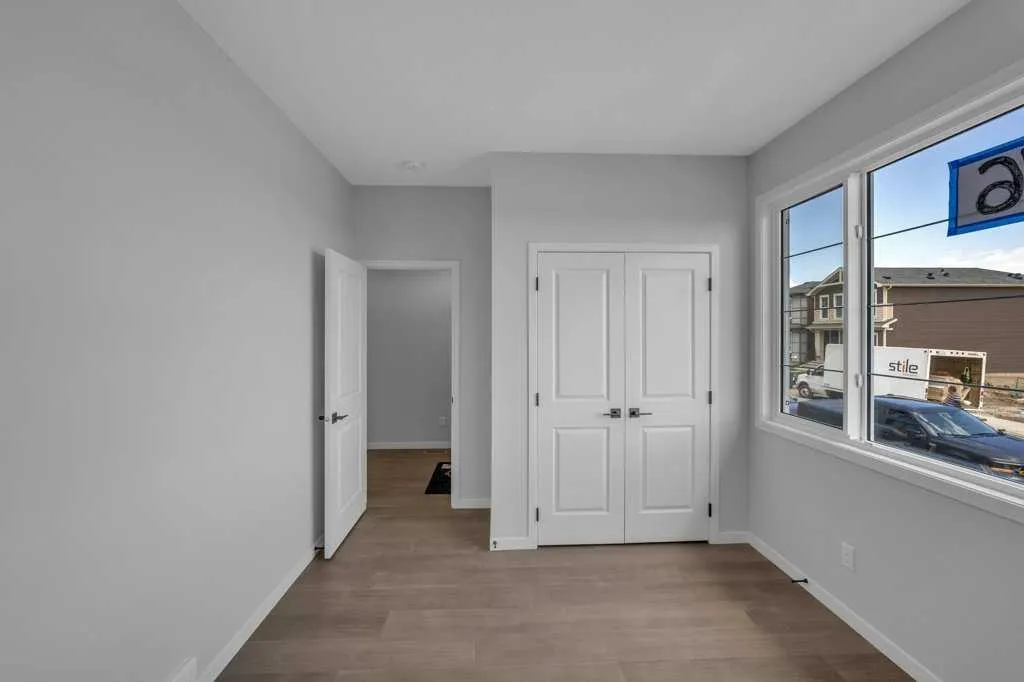 76 Homestead View NE