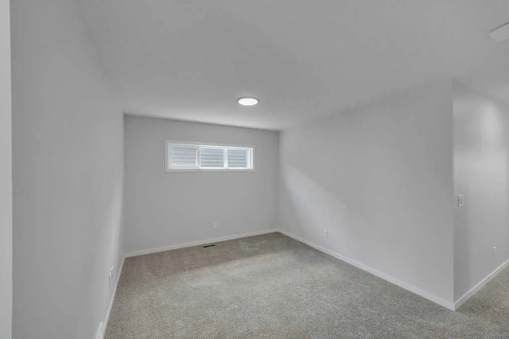 76 Homestead View NE
