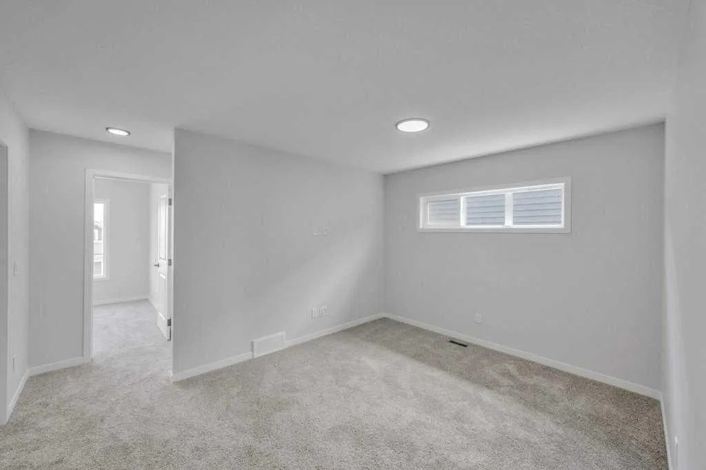 76 Homestead View NE
