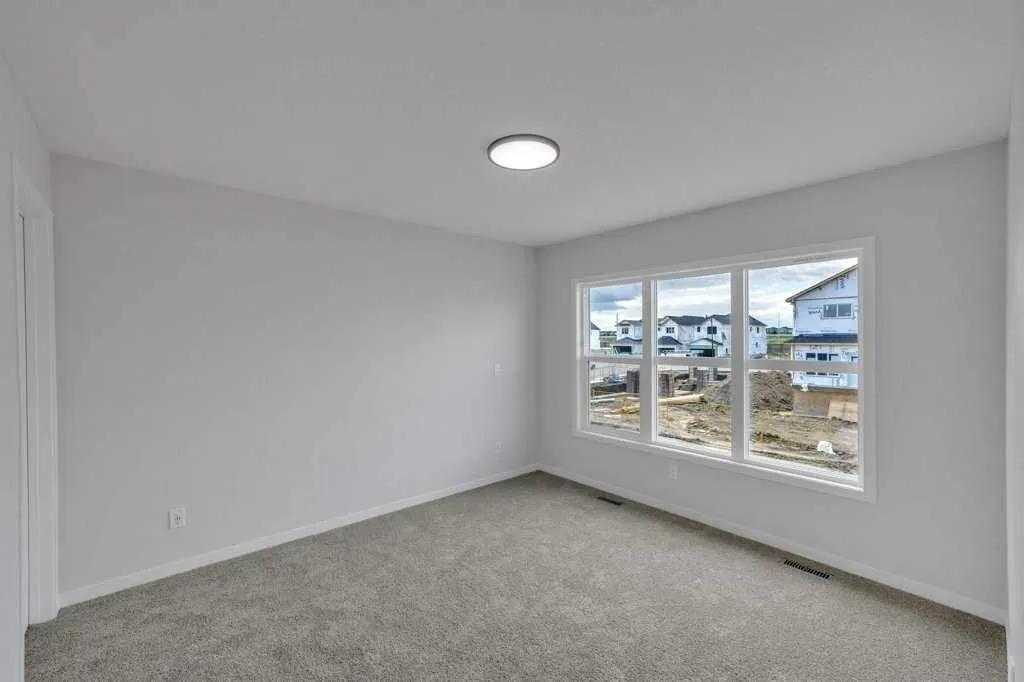 76 Homestead View NE