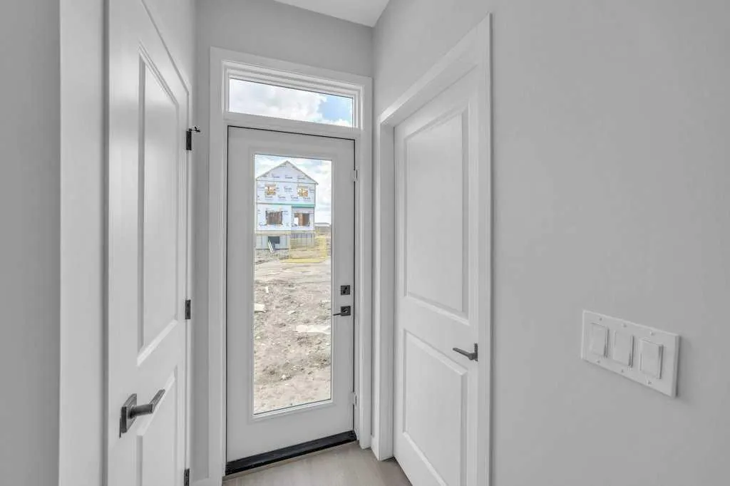 76 Homestead View NE