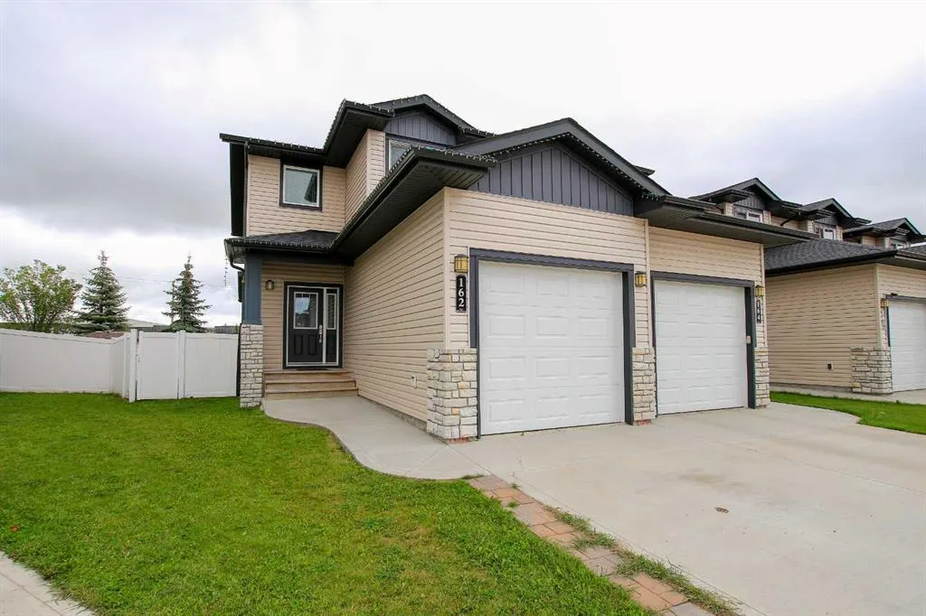 162 Hampton Close