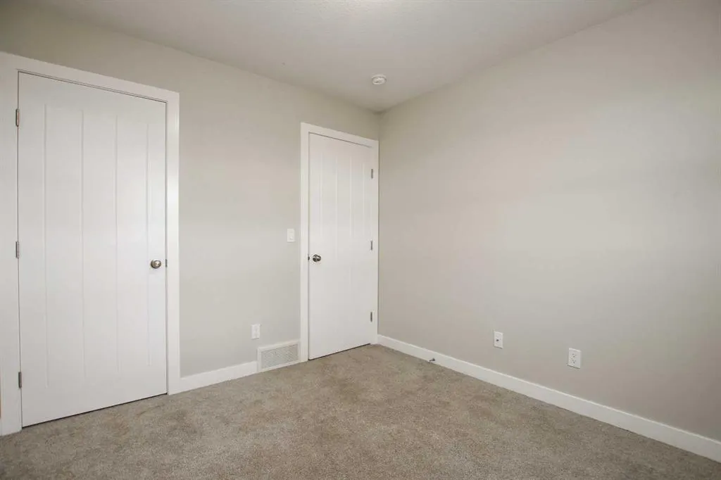 162 Hampton Close