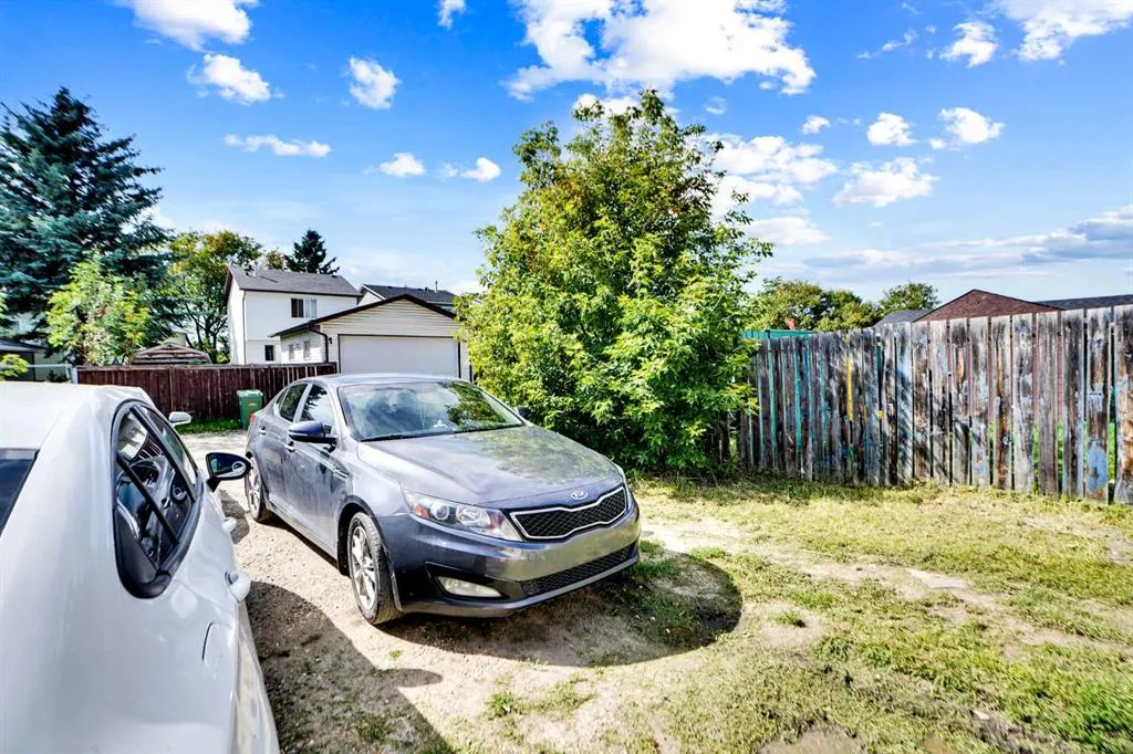 139 MARTINDALE Drive NE