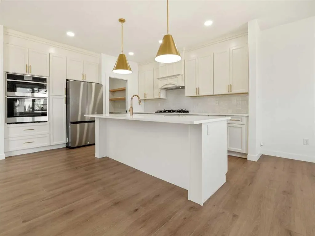 332 Rivergrove Chase W