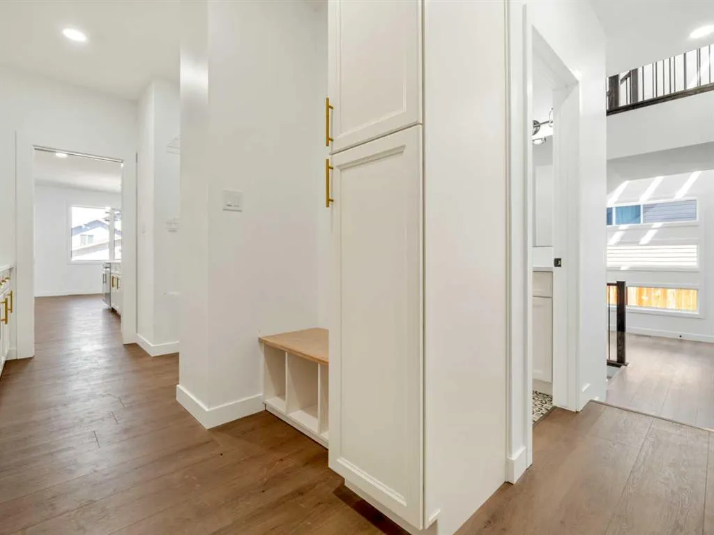 332 Rivergrove Chase W
