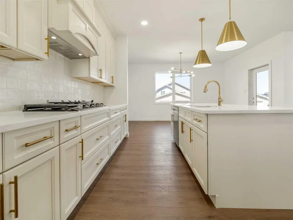 332 Rivergrove Chase W