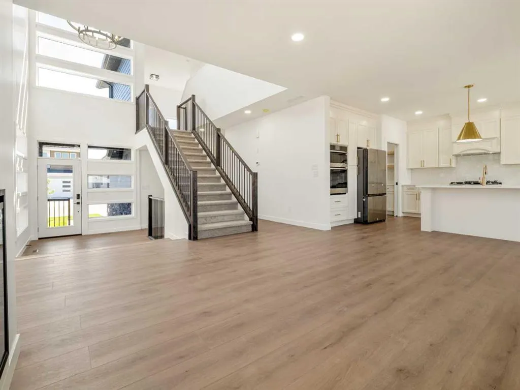332 Rivergrove Chase W