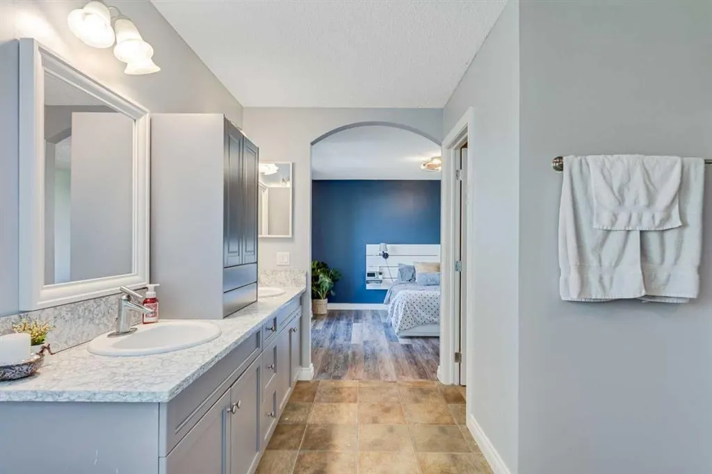 38 Copperfield Common SE