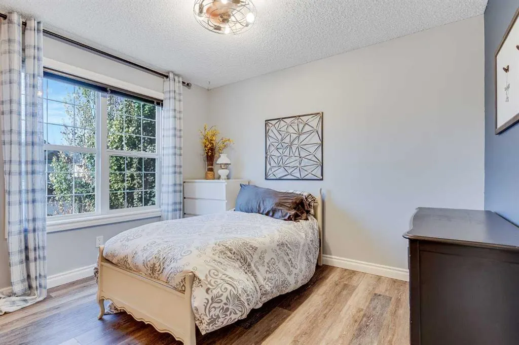 38 Copperfield Common SE