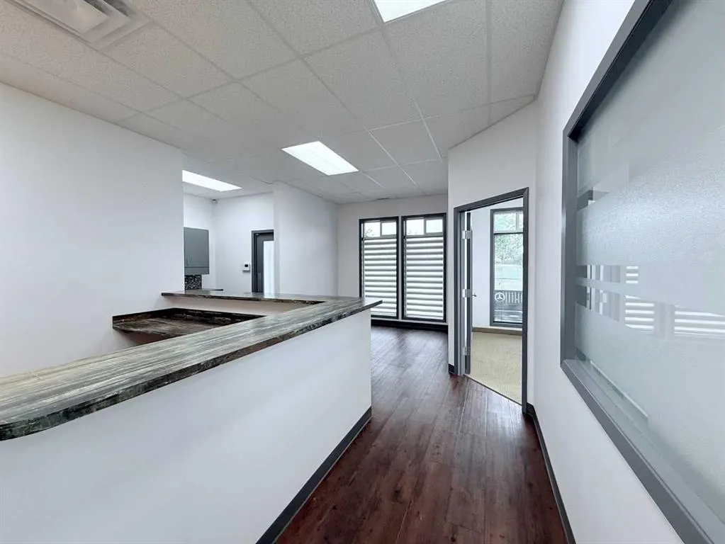 10127 121 Avenue, #101