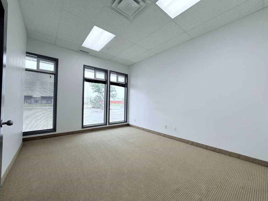 10127 121 Avenue, #101