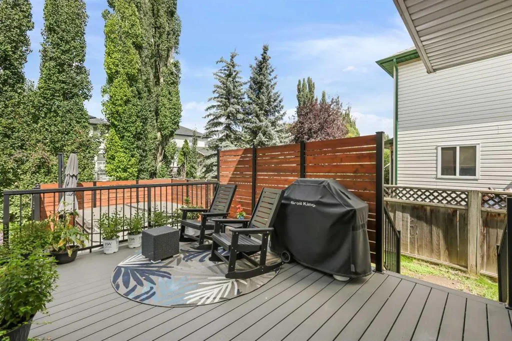 1732 Douglas Glen Grove SE