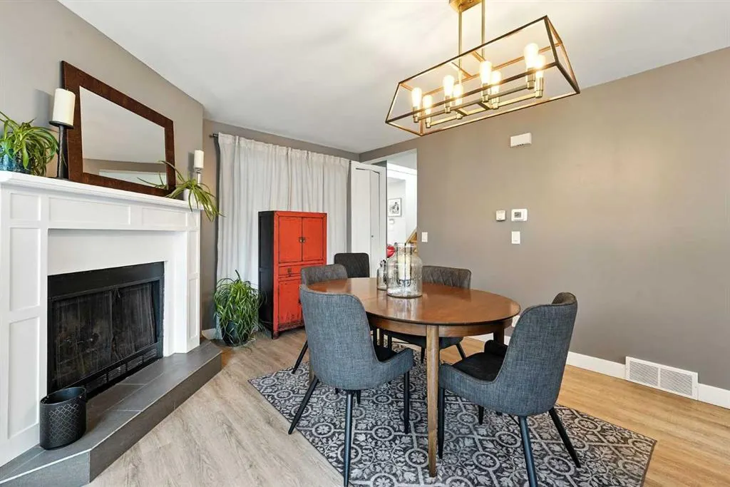115 Macewan Glen Way NW