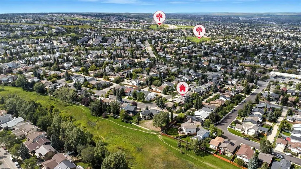 115 Macewan Glen Way NW