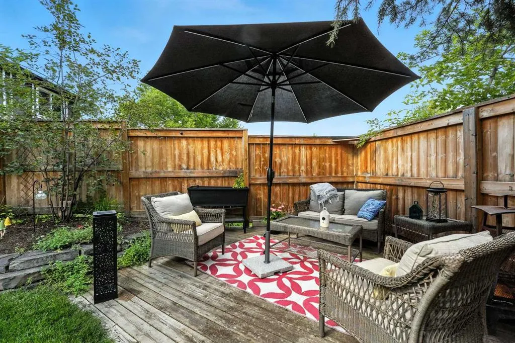 115 Macewan Glen Way NW