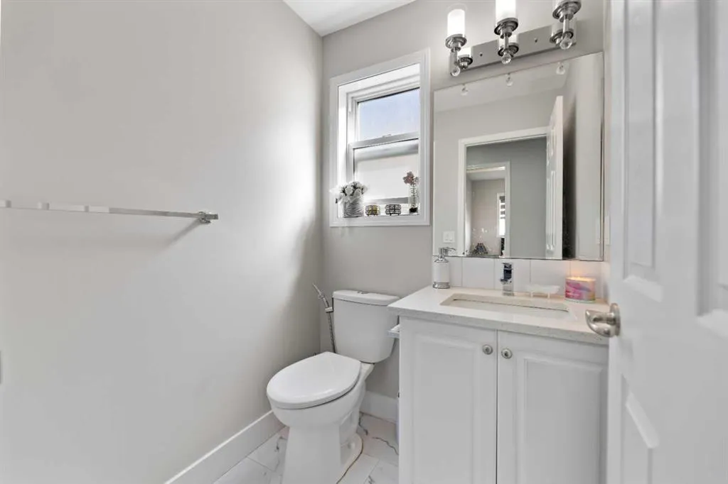 248 Taracove Road NE