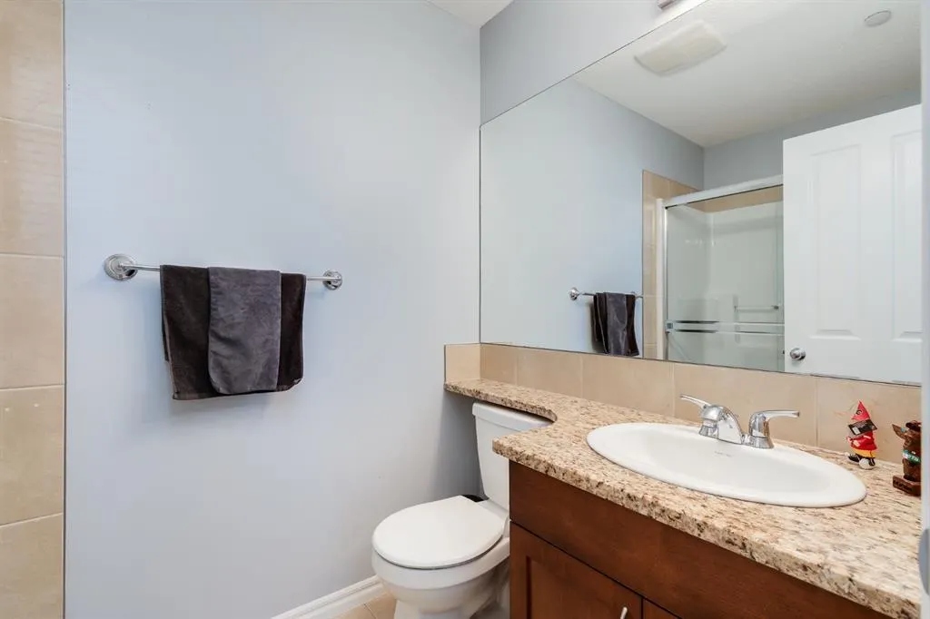 4 Kingsland Close SE, #2102